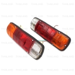 ชุด ไฟท้าย ข้างซ้าย+ขวา 2 ชิ้น สีส้ม,ขาว,แดง สำหรับ Toyota JU,BU3000 Dyna Truck DYNA 3000 RU10 BU10 ปี 1968-1977